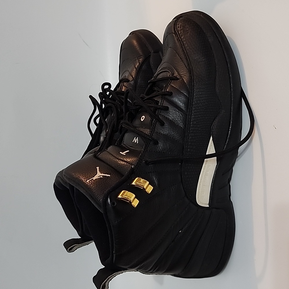 Air Jordan 12
